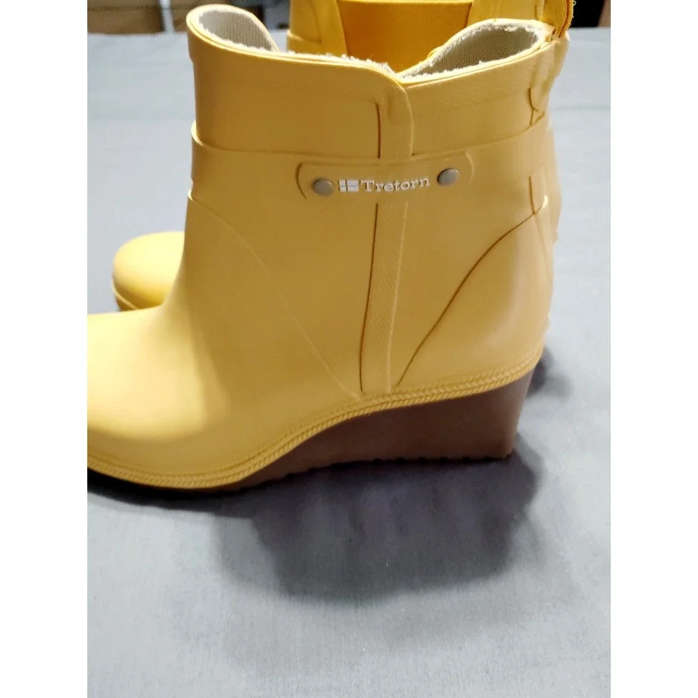 Tretorn waterproof preppy